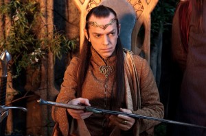 In Bruchtal Elrond mit Orkrist und Glamdring